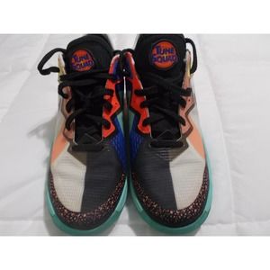 Nike Lebron XVIII Low (PS) Space Jam Tune Squad size youth 5.5